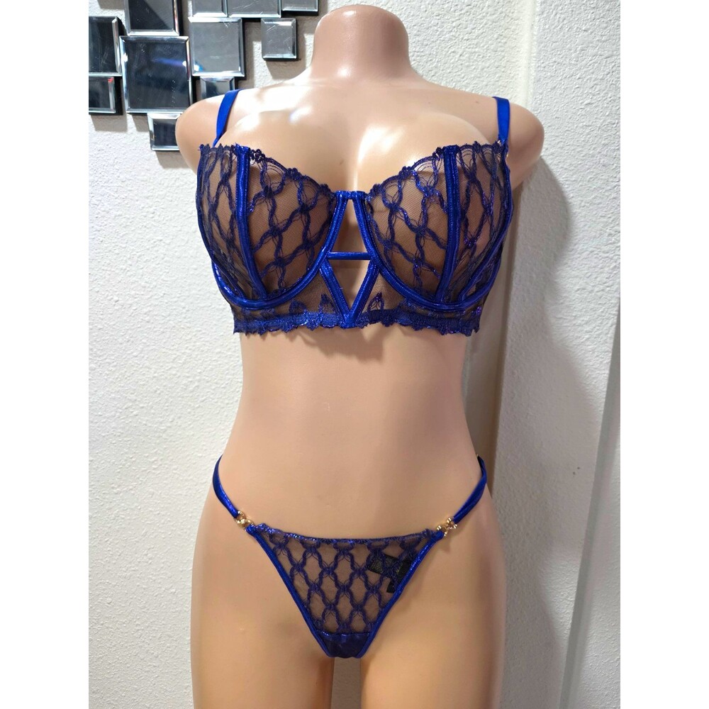Honey Birdette